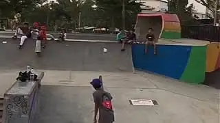 Skateboard art and move with me