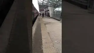 Вокзал Гудермес Чечня . Поезд в Санкт Петербург