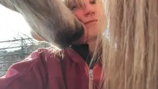 Sunny kisses