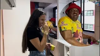 COLOQUEI PIMENTA MALAGUETA NO CAFÉ DE BIRO😂