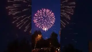 Салют в Екатеринбурге на Уралмаше 25 июня 2020 г.