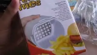 Aparat pentru taiat cartofi pai