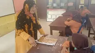 VIDEO PRAKTEK PEMBELAJARAN IBU MAHYUNI