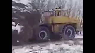 Приколы на тракторах  Русская деревня