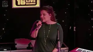Lady Praga - Miluji Tě čím dál víc /on-line koncert/