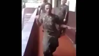 Militares do Exército em Momentos de Descontração