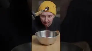 Замариновал свой огурец 