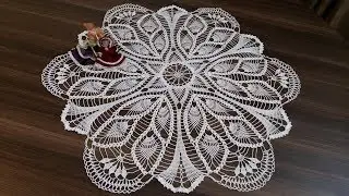 Knitting a large napkin 