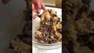 ♡ Easy Vegan Chocolate Chip Cookies- Weelicious