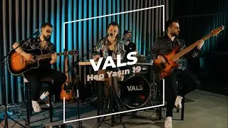 Hep Yaşın 19 (Akustik) - Vals