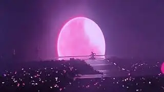 Jennie's solo Moonlight - Dallas Day 2 - 10/26/22- Live