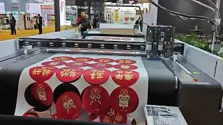 Cutting PP Synthetic Paper with JWEI