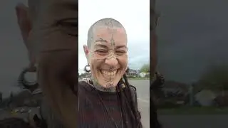 Barefoot walks and talks...💚..enjoying the returning of the LIGHT!...🌞 