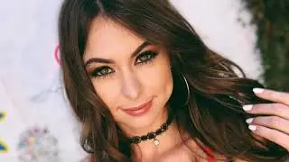 照片 Riley Reid