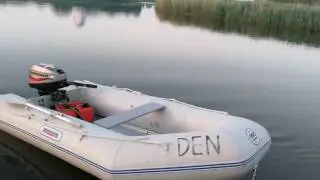 Первый спуск на воду резиной лодки с мотором 8