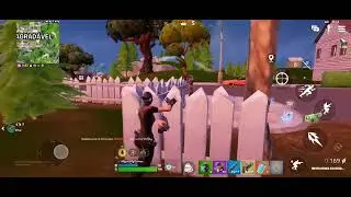 jogando fortnite no moto g84