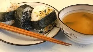 How To Make Japanese Rice Balls - Onigiri