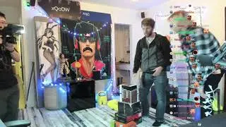 Linus Tech Tips Arrives At xQc's Place