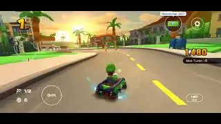 Mario Kart Tour: Los Angeles Lap 3 (Luigi Gameplay)