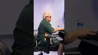 Menciona a tu amig@ que se pone así 🤣 y vayan y escuchen 40 🔥🔥