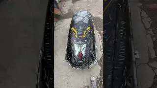 Граффити на авто боксе short #art #artwork #автобокс #трансформеры #graffiti #short #shorts #mural