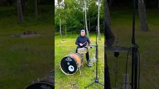 Drumming outdoors is soothing 🥁🌳