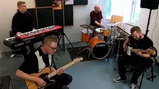 Esittelyssä bändi