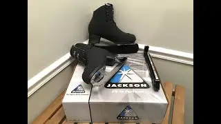 (1/2) Men's Jackson Freestyle Ice Skate w/ Ultima Aspire Blades - Heat Moldable - Basic 1-6