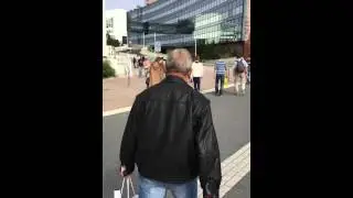 Slavik Izrael v bolshom gorode