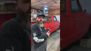 Jacking up a truck to put it on wheel stands #shorts #shortsvideo #ytshorts