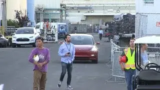 Prototype Model X spotted at Model 3 delivery event