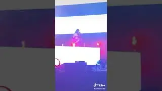 Por qué te vas , Tini , Chile