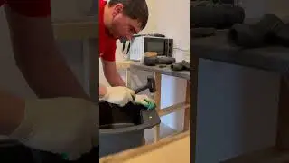 Как выбить отверстие в Мойке из искусственного камня.