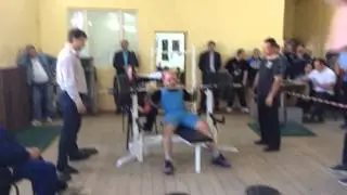 Жим лежа: 185 кг. Рекорд Липецкой области.