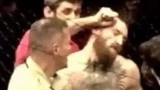КАК ИЗБИВАЛИ КОНОРА ПОСЛЕ БОЯ С ХАБИБАМ В UFC