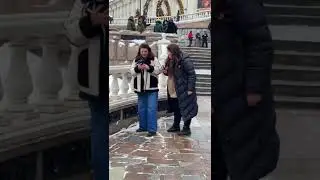 Девушка вам не стыдно?😁 