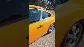 classic 911 and a modern GT3