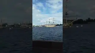Прогулка по Санкт-Петербургу. Подготовка к Дню Военно-Морского флота.