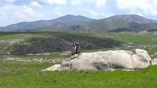 Ouzbékistan à VTT