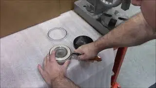 Pride Engineering - 200/300 Hybrid Bottom Former (Domer) Piston Seal Removal & Replacement