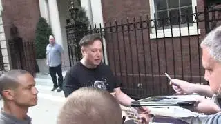 Elon Musk On Snl Hosting And Dogecoin Giving Autograph in Nyc Streets