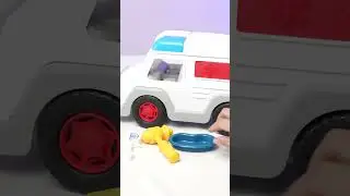Ambulance car toys🏥🚑!children'sdoctor👩‍⚕️👨‍⚕️#fyp #newtoys #toystory #toys
