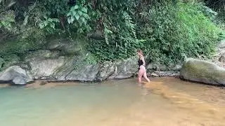 Demo: The girl's relaxing life