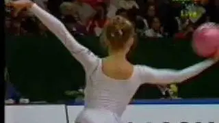 Oksana Kostina ball EF WC 92