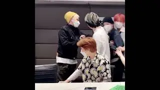 hyunsuk panicked when he forget had a class 😂😂