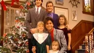 Full House - Taking a picture for the Christmas card