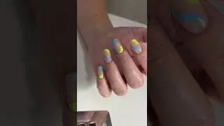 Минималистичный яркий весенний маникюр  #допосле #дизайнногтей