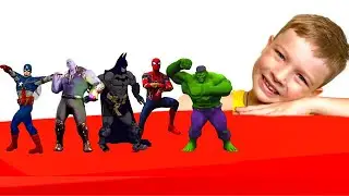 Андрей играет в супергероев Superheroes Dance with Andi