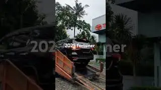 2025fortuner unloading#car#shorts#shortsfeed#car#offroad#new#trend#trending #shortsviral#vuralshorts