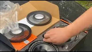 ЗАМЕНА ШТАТНЫХ ЗАДНИХ ДИНАМИКОВ В SUBARU IMPREZA DL AUDIO ANACONDA 165 COAX